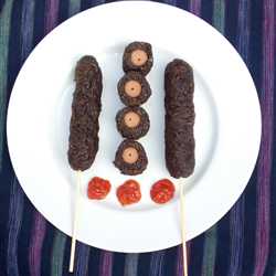 Sate sosis mie coklat