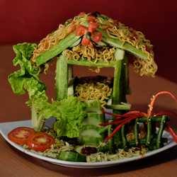 Mie goreng rumah timun mini