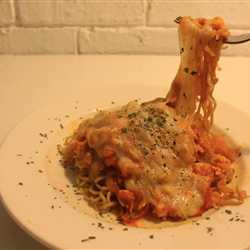 Chicken Spaghetti with Indomie Goreng