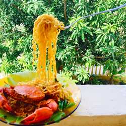 INDOMIE KEPITING BUMBU ACEH 