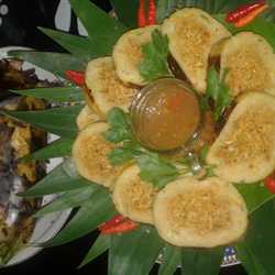 mie bakar lapis kentang saus ubi