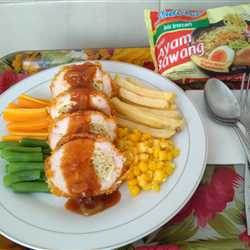 Ayam Gulung Indomie Keju