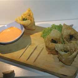 Pangsit goreng indomie