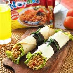 Tortilla Isi Mie Tuna Teriyaki