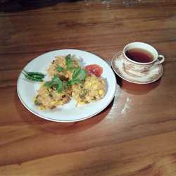 Bakwan jagung indomie rasa ayam bawang