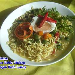 Indomie Rasa Kaldu Udang Dengan Buah Lumay