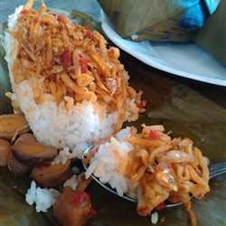 SEGO GEGOK INDOMI REAL MEAT TELUR BALADO