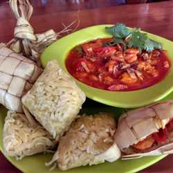 Ketupat Mie Sambal Udang