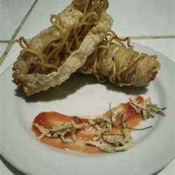 Indomie wonton with chicken lemongrass