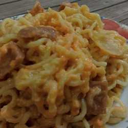 Indomie Sosis Carbonara with Red Cheese