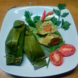 Pepes Indomie Sayur Isi Sosis