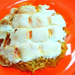 SWEET MARSHMALLOW NOODLE PIZZA 