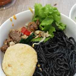 mie hitam cumi dari papua