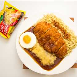 Japanese Katsu Mozzarella Curry Noddle