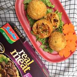 Tahu Bulat Krispi Mie Rendang