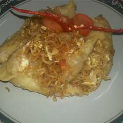 PANGSIT JUMBO GORENG ISI INDOMIE