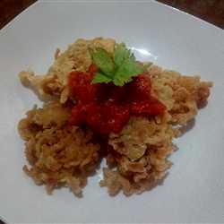 Mie Goreng Krispi dengan Sambal Tomat