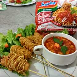 Mie rolade sate saos koloke nanas