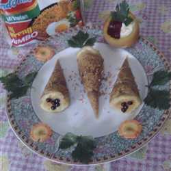 Indomie Cornetto Sosis with Keju Mozarella