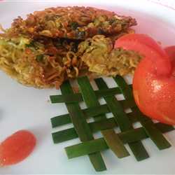 Bakwan Mie Isi Katuk