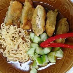  PEMPEK INDOMIE