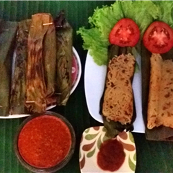 PEPES INDOMIE GORENG RENDANG BALADO