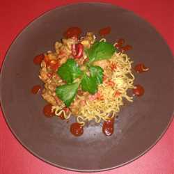 indomi goreng ayam saus telur asin