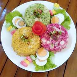 INDOMIE GORENG WARNA WARNI PELANGI