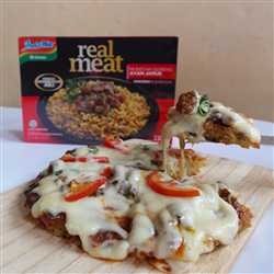Pizza indomie real meat ayam jamur