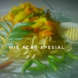 MIE SAMBAL ACAR