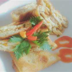 Pancake Noodle with Chicken Mushroom Filling