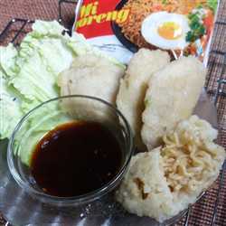 Pempek selam isi indomie goreng