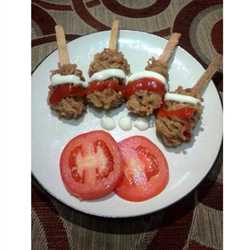 Ice cream indomie with saos merah putih