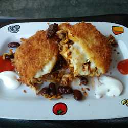 Indomie #1 (real meat rendang with mozarellachees)