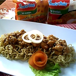 Mie Siram Ayam Teriyaki Tabur Wijen