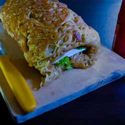 INDOMIE GORENG GULUNG