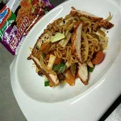 Oseng indomie goreng mozarella