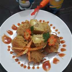 Cheese Sausage Noodle Roll with Pepper Sauce ala INDOMIE