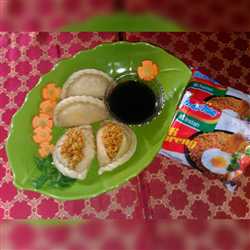 Pempek pistel isi mie