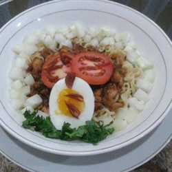 Indomie Rasa Ayam Woku