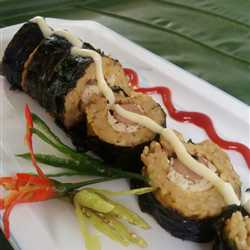 Sushi Indomie Goreng Sauce Keju