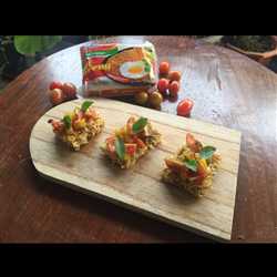 Indomie bruschetta 