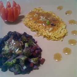 Steik IndoMie Ayam Bawang