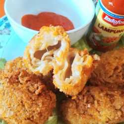 mie isi keju melt (meleleh di dalam, garing di luar)