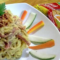Carbonara Indomie Kari Ayam