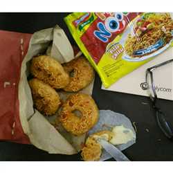 My noodlez Bagel pizza cheese