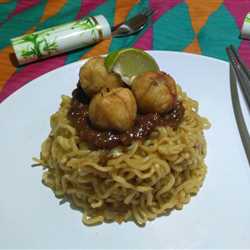 Indomie Bakso Penyet Sambal Goreng Terasi