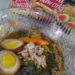 Pindang Kudus Indomie Ayam Bawang