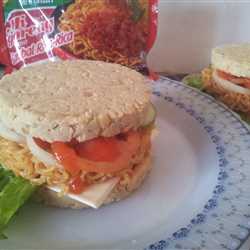 SANDWICH TEMPE INDOMIE