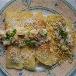 Crepes Indomie Saus Jamur Keju